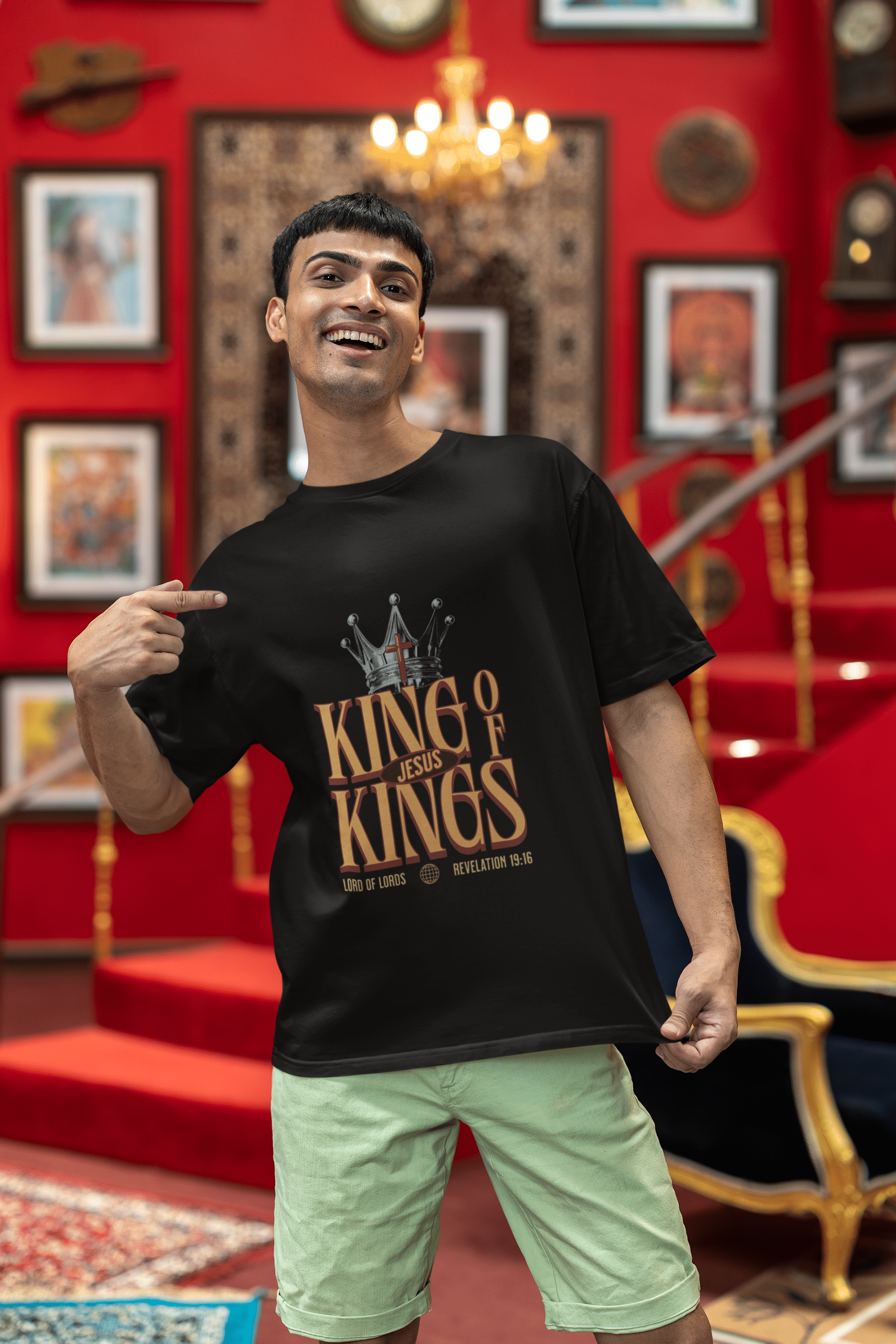 King of Kings - Men's Oversized Tee - Upper Room Ware
